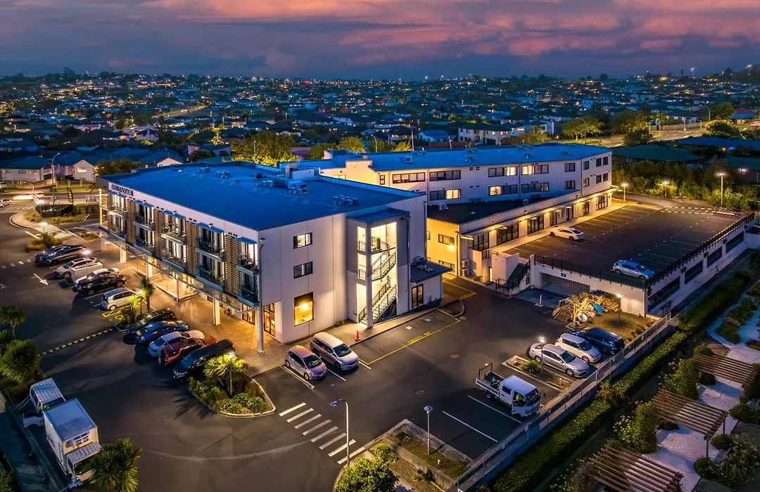 Marsden Suites Albany-1