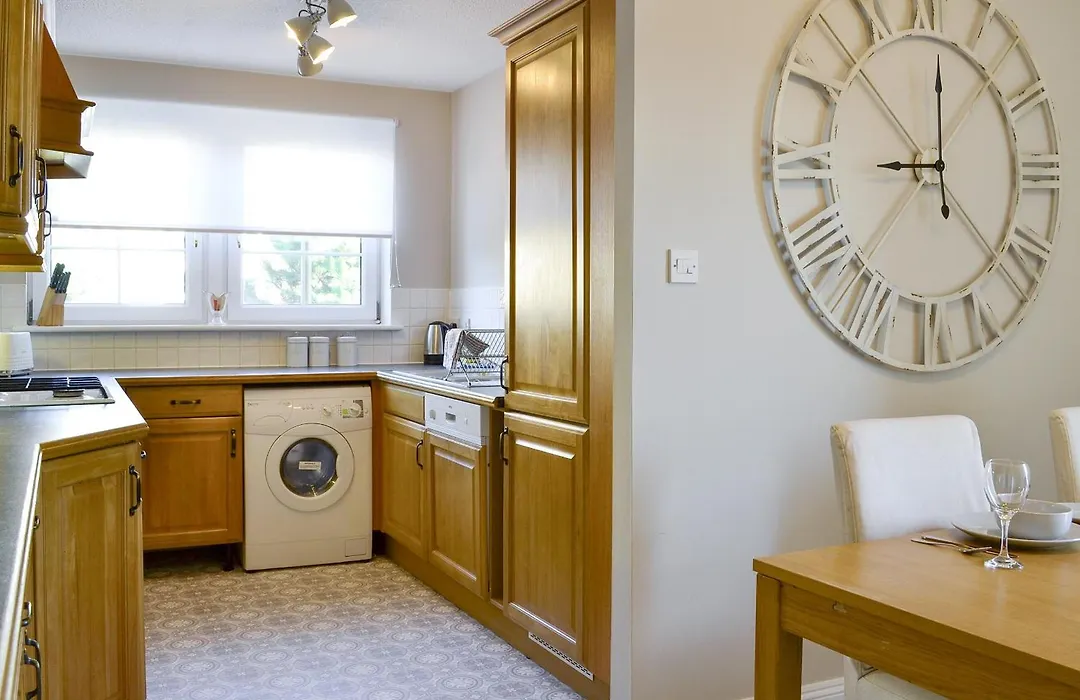 Powderhall Brae-1