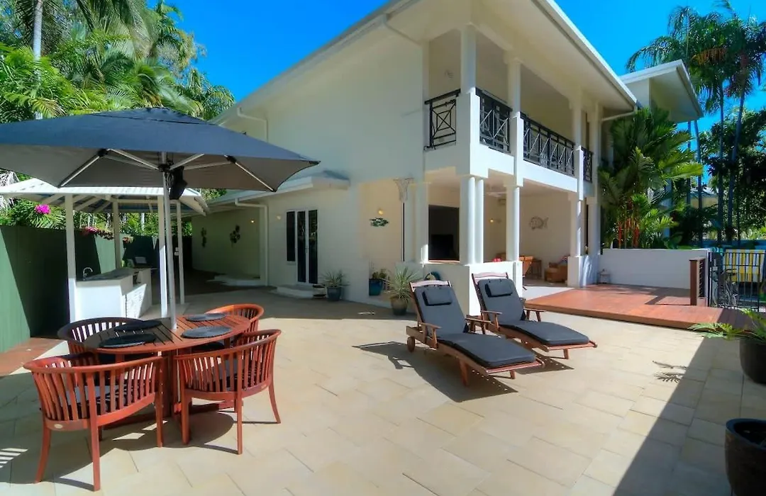 Whispering Palms - Beachfront Port Douglas-1