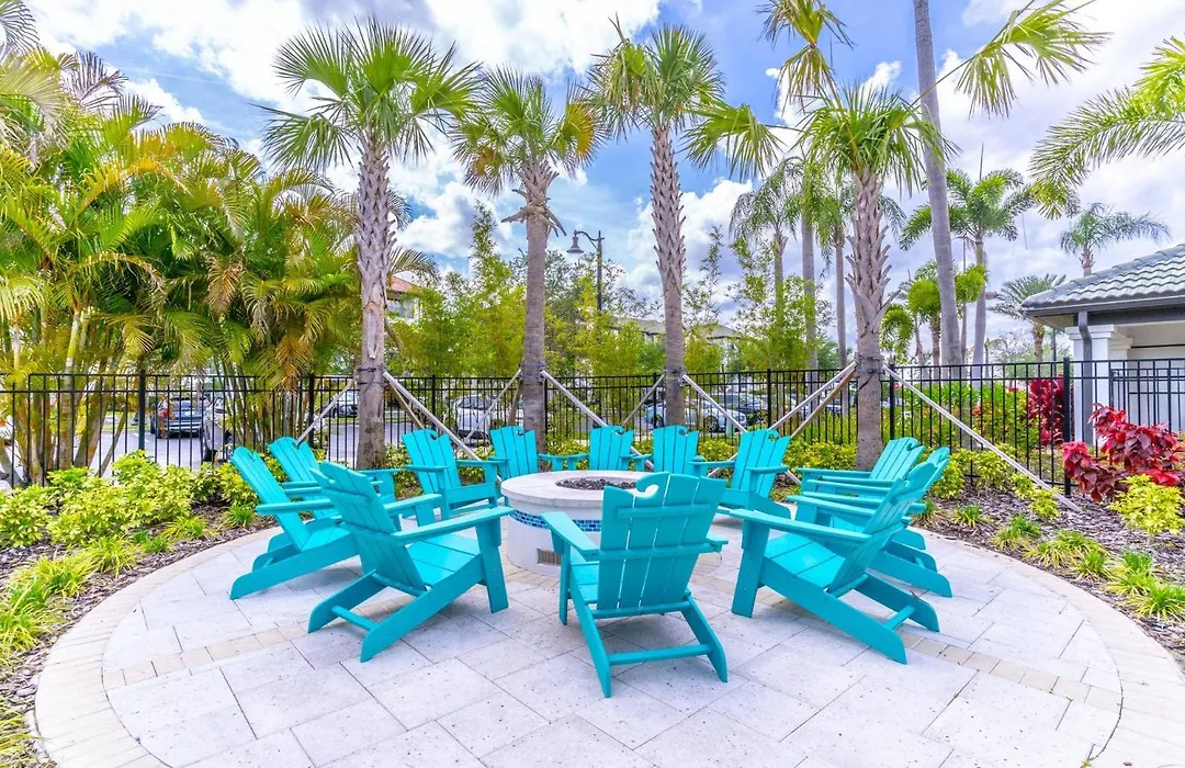 4013 Vista Cay-1
