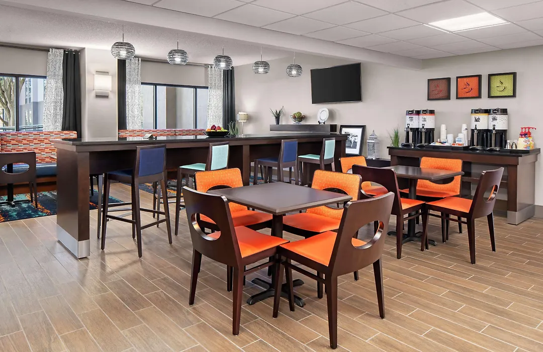 Hampton Inn Austin North-1