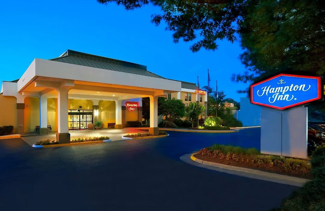 Hampton Inn Alexandria-1