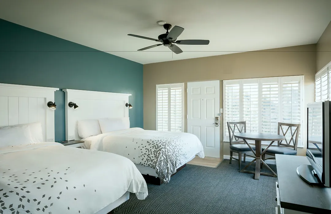 Pacific Shores Inn-1