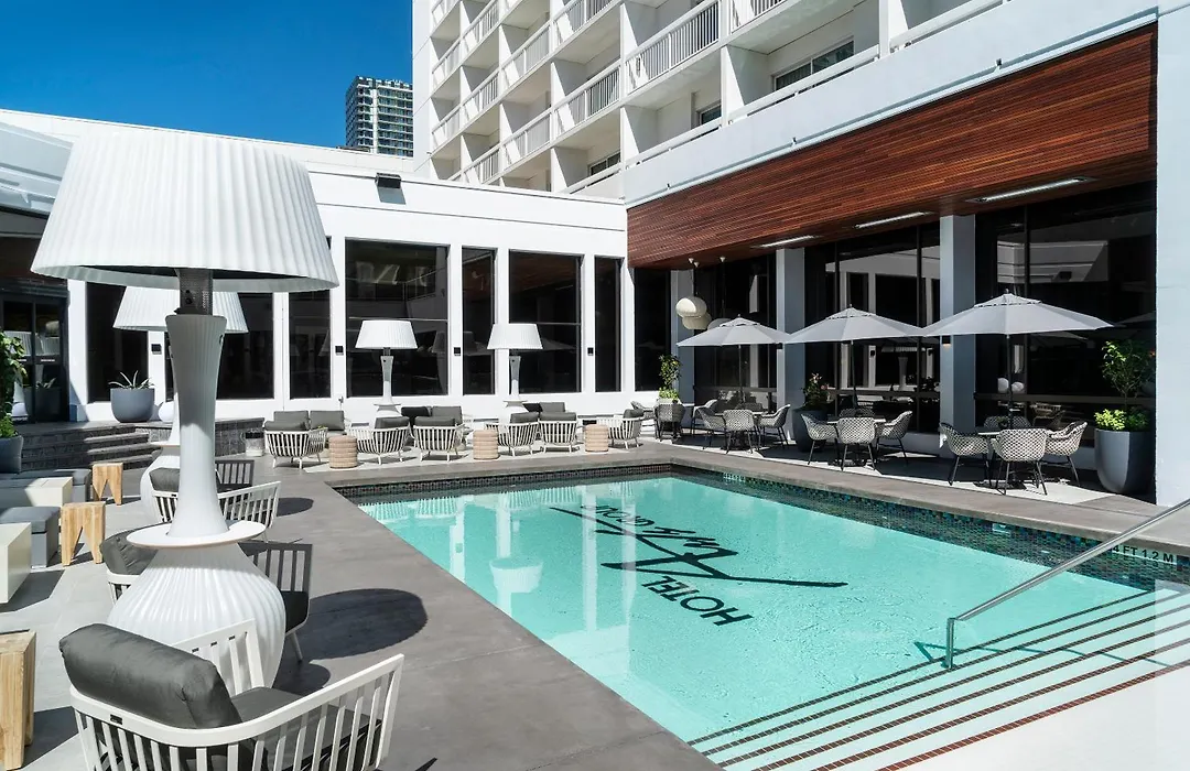 Hotel Arts-1