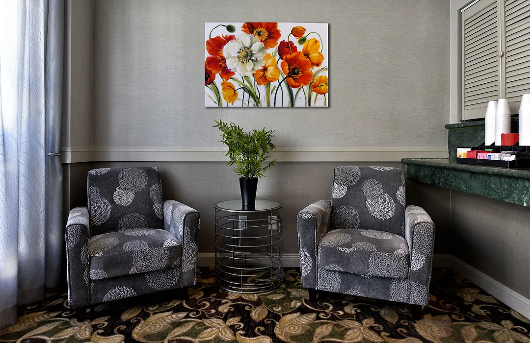 City Center Inn And Suites-1