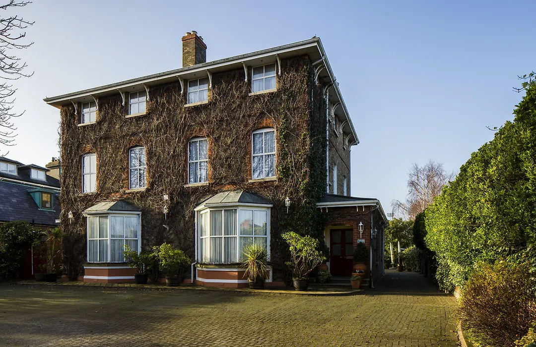 Aberdeen Lodge-1