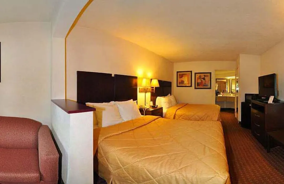 Quality Inn & Suites Near Panama City Beach-1