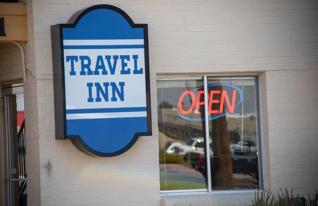 Travel Inn-1