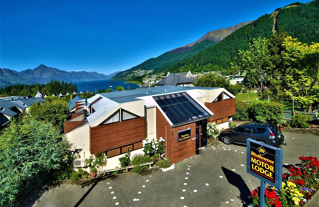 Melbourne Lodge Queenstown-1