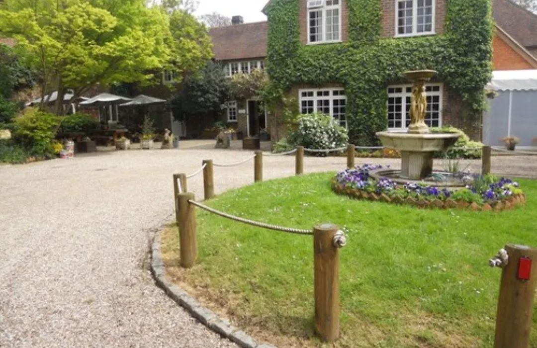 Howfield Manor Hotel-1