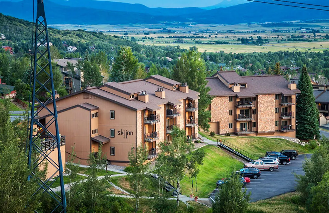 Ski Inn Condos-1
