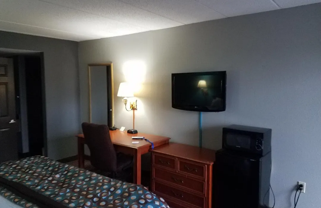Americas Best Value Inn St. Louis Downtown-1