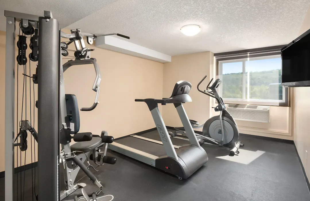 Days Inn By Wyndham Calgary Northwest-1