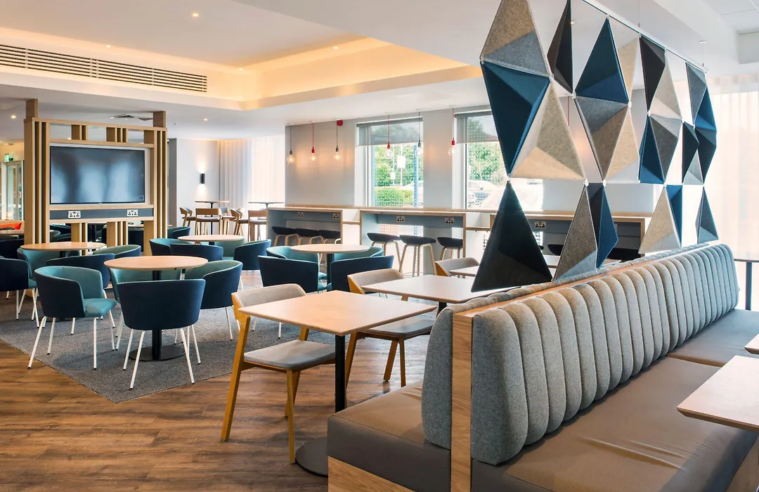 Holiday Inn Express Oxford Kassam Stadium By Ihg-1