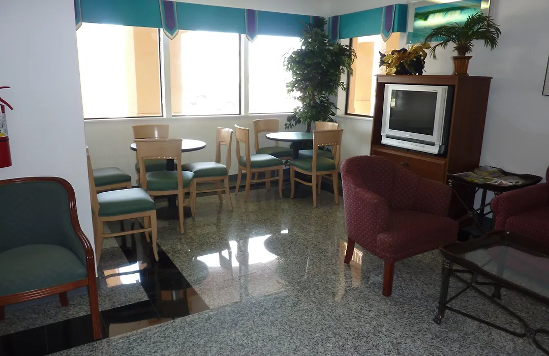 Island Inn By Oyo Galveston Beach, Tx-1