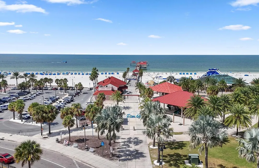 Pelican Pointe Clearwater Beach Hotel-1