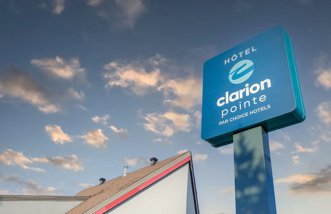 Clarion Pointe Quebec Airport-1