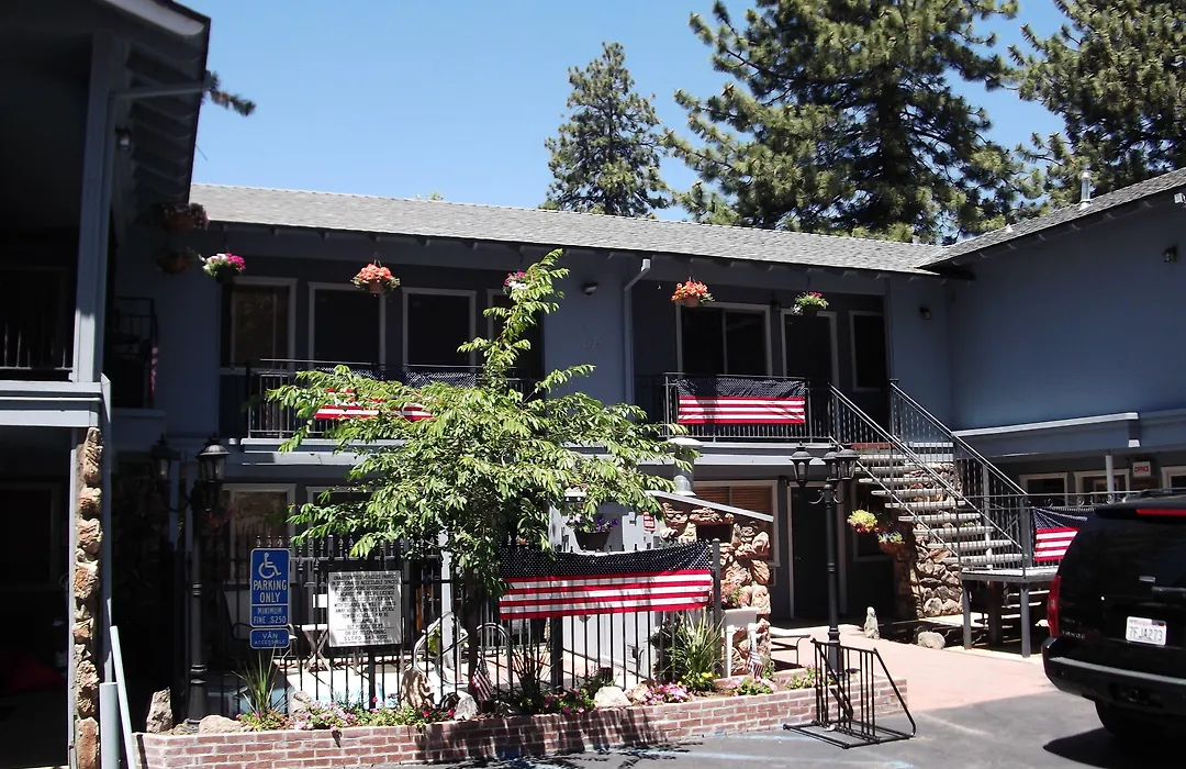 Resthaven Tahoe-1