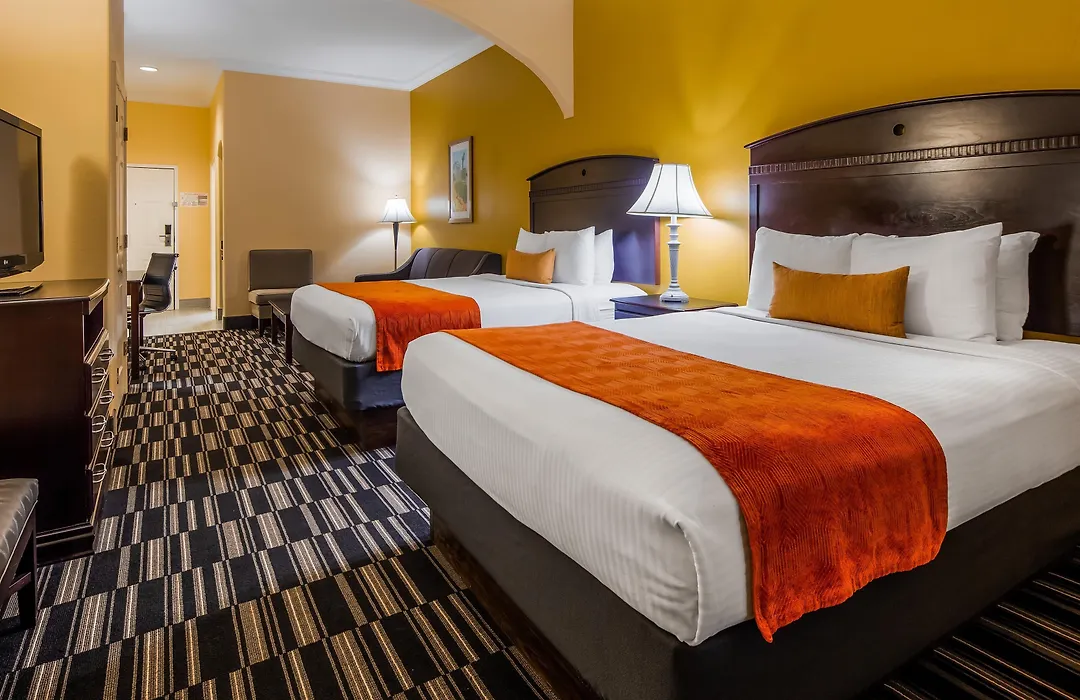 Best Western Plus Barsana Hotel & Suites-1