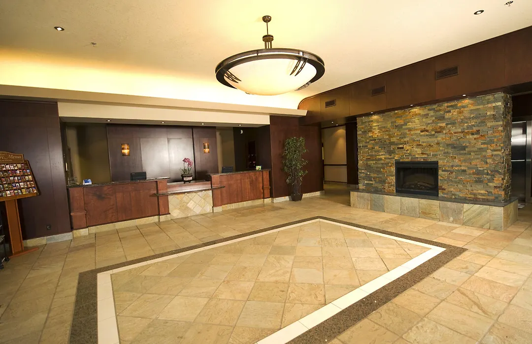 Holiday Inn Hotel & Suites-West Edmonton By Ihg-1