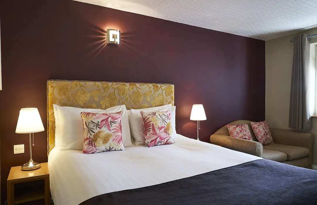 Antoinette Hotel Wimbledon-1