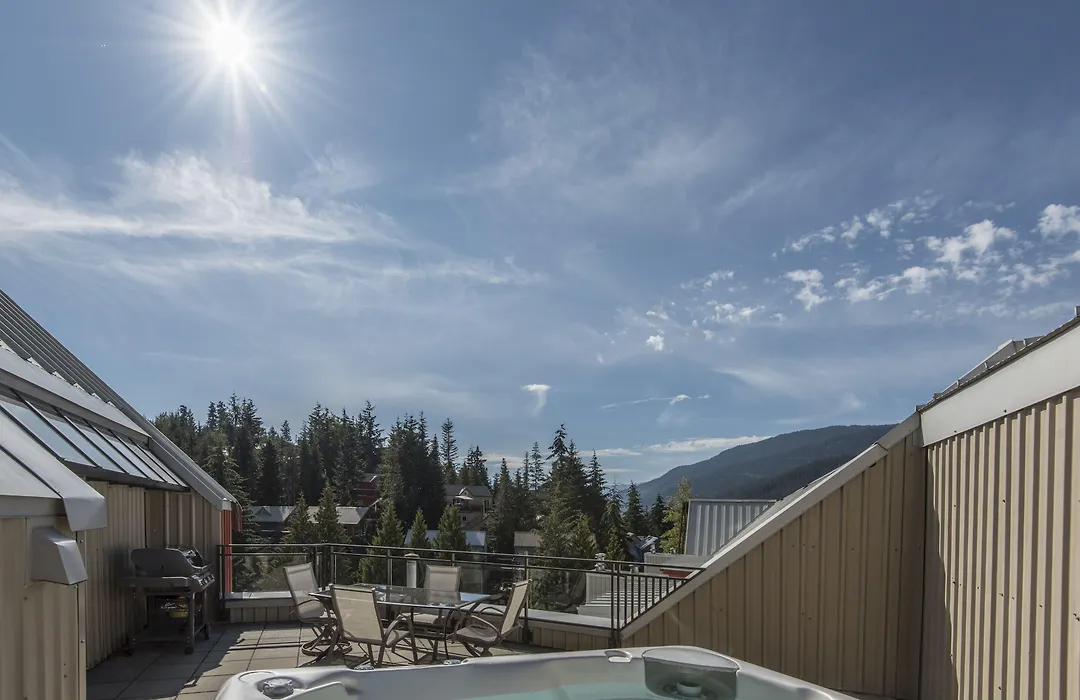 Lake Placid Lodge By Whiski Jack-1