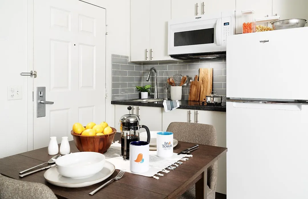 Intown Suites Extended Stay Dallas Tx - Park Central-1