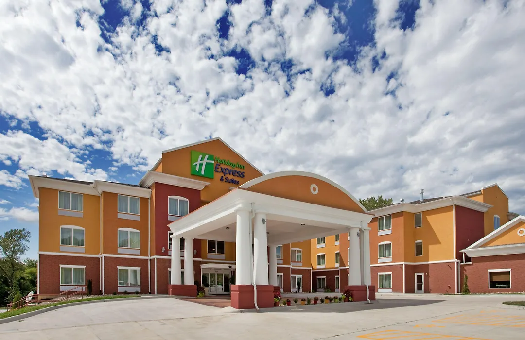 Holiday Inn Express Hotel & Suites Kansas City Sports Complex By Ihg-1