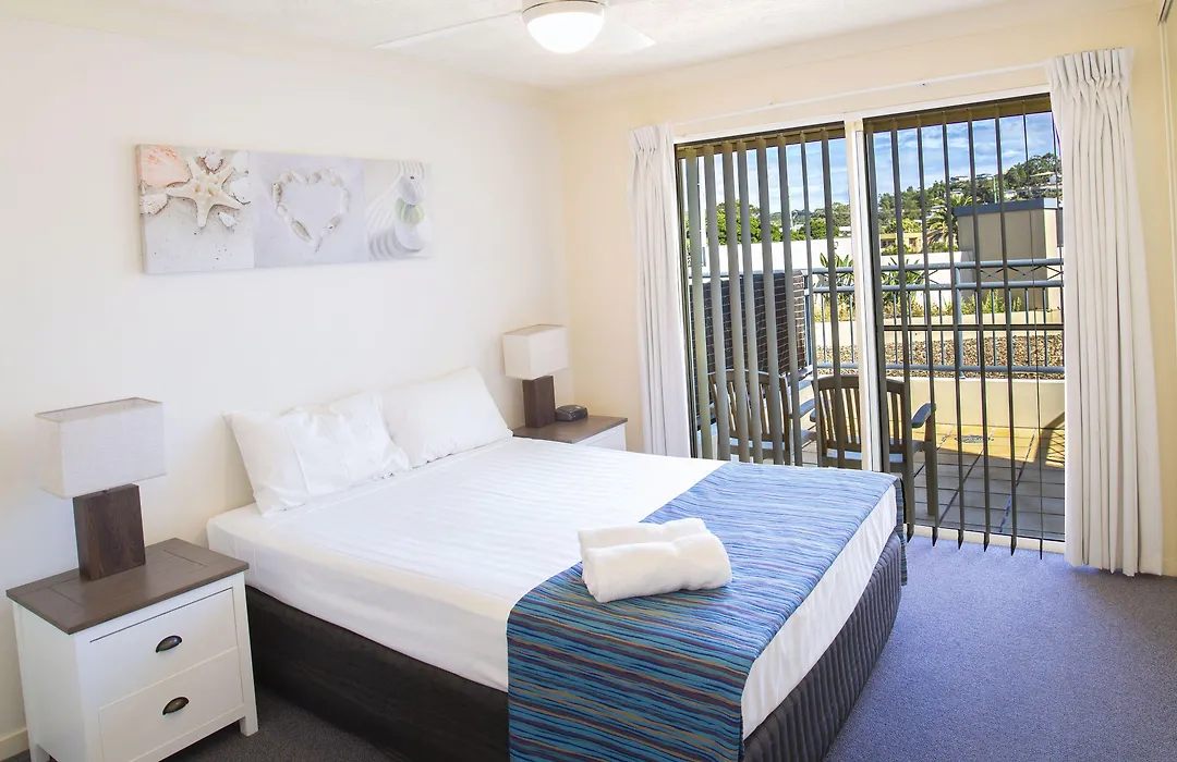 Golden Riviera Absolute Beachfront Resort-1