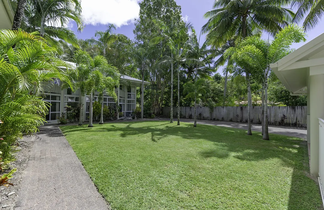 Tropical Nites Holiday Townhouses-1