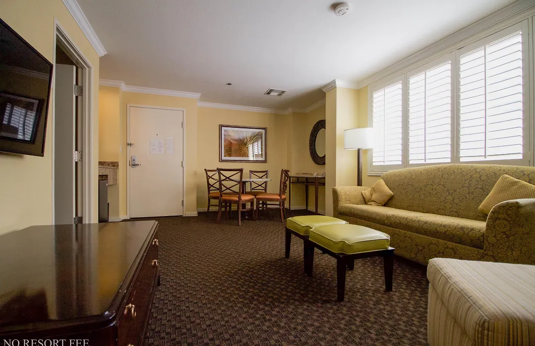 Best Western Plus Casino Royale-Center Strip-1
