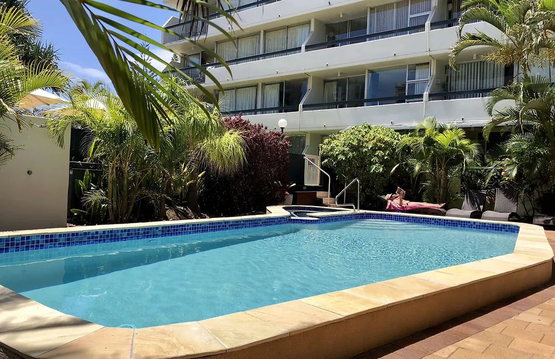 Hi Ho Beach Apartments On Broadbeach-1
