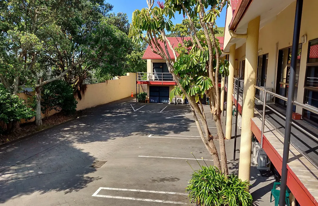 Rayland Epsom Motel-1