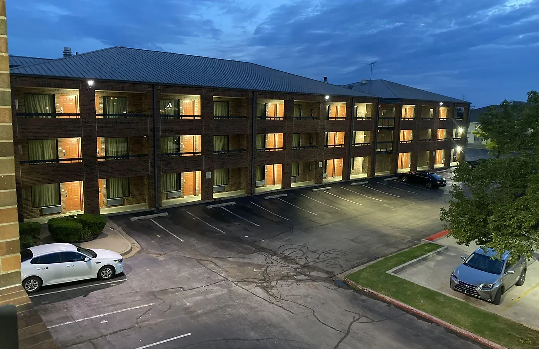 Motel 6 Oklahoma City Ok Fairgrounds West-1