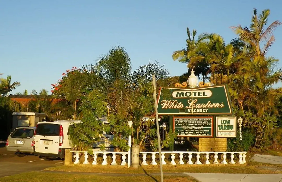 White Lanterns Motel-1