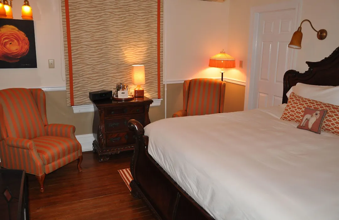Peter Shields Inn & Restaurant-1