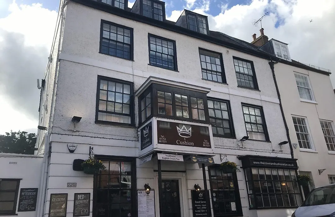 The Crown And Cushion-1