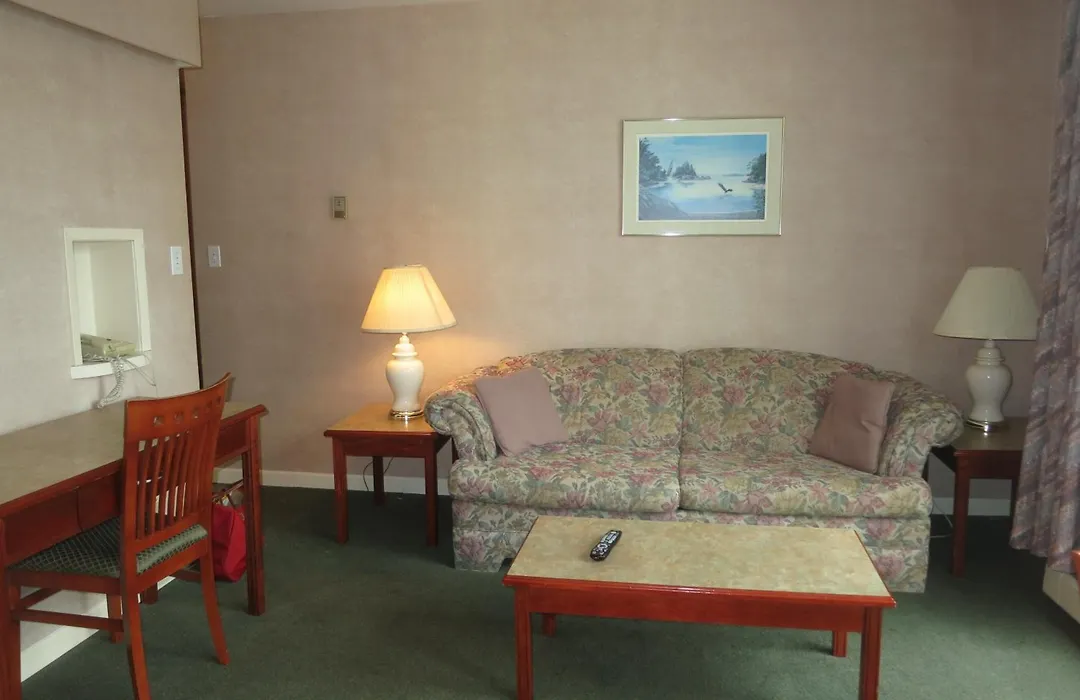 Tropicana Suite Hotel-1