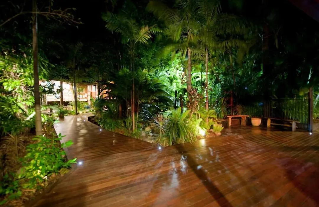 Dougies Backpackers Resort-1