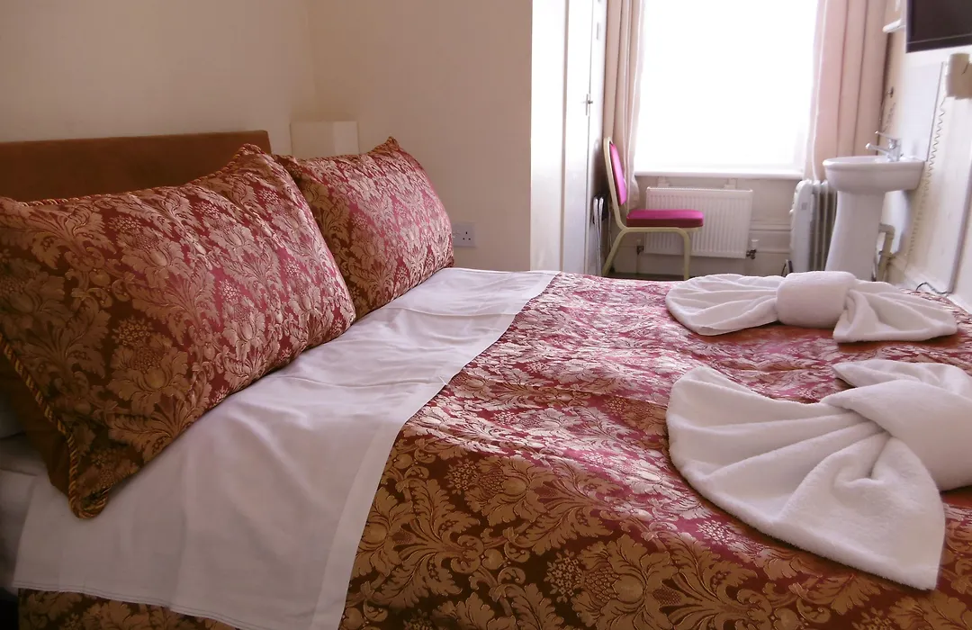 The Ellesmere Hotel Eastbourne-1