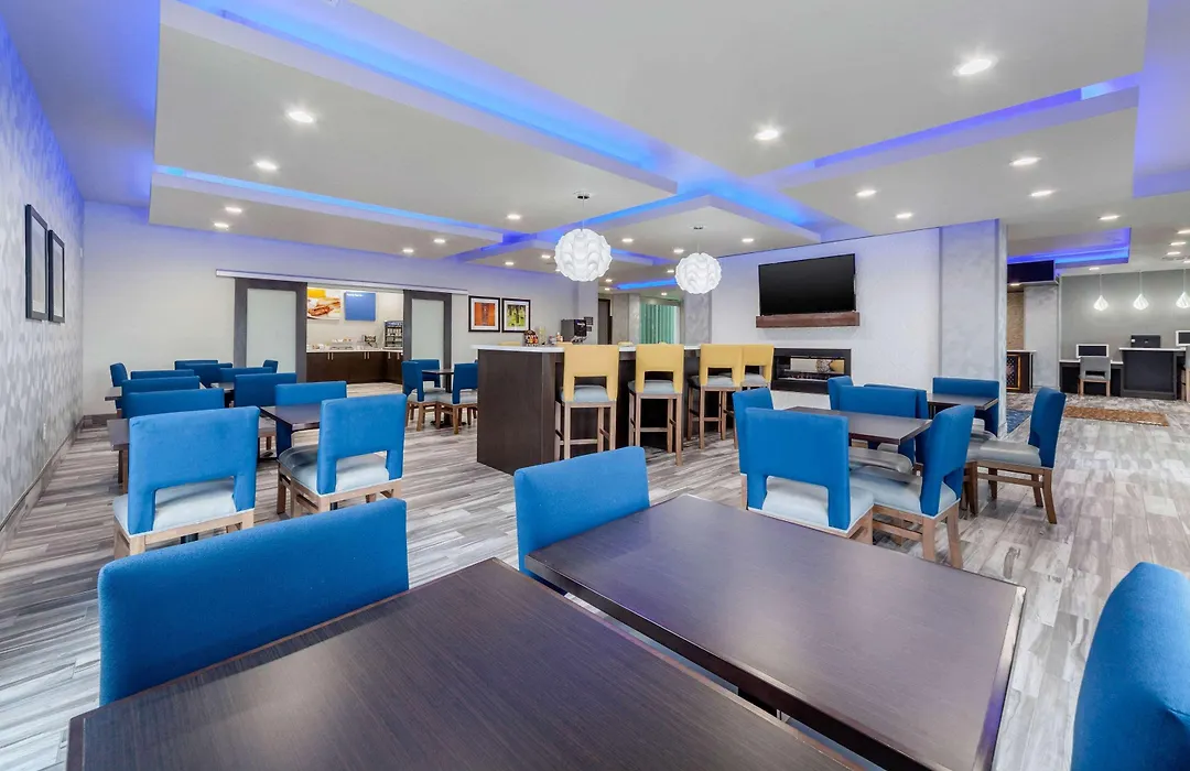 Comfort Inn & Suites Oklahoma City South I-35-1