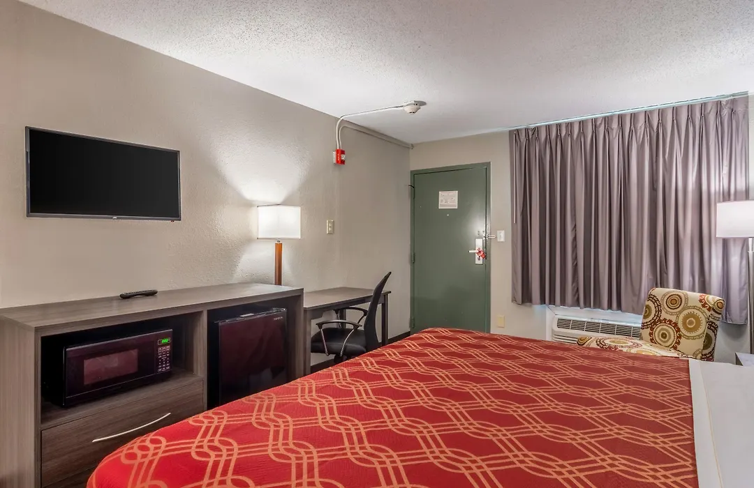 Econo Lodge East Ridge-1