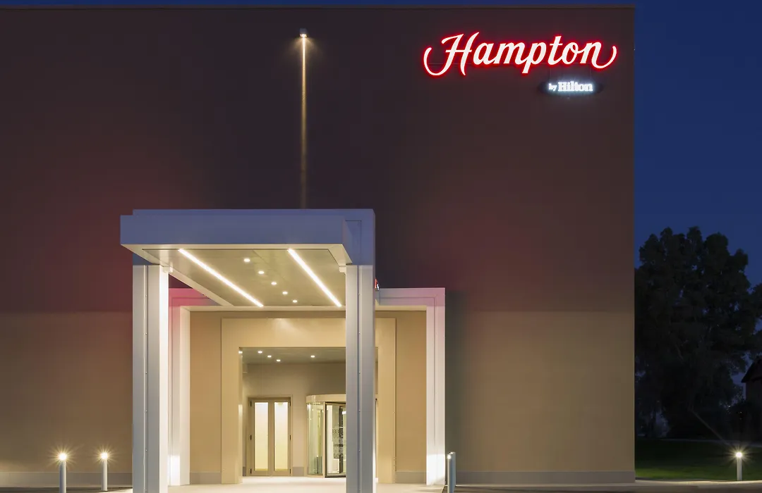 Hampton By Hilton Rome East-1
