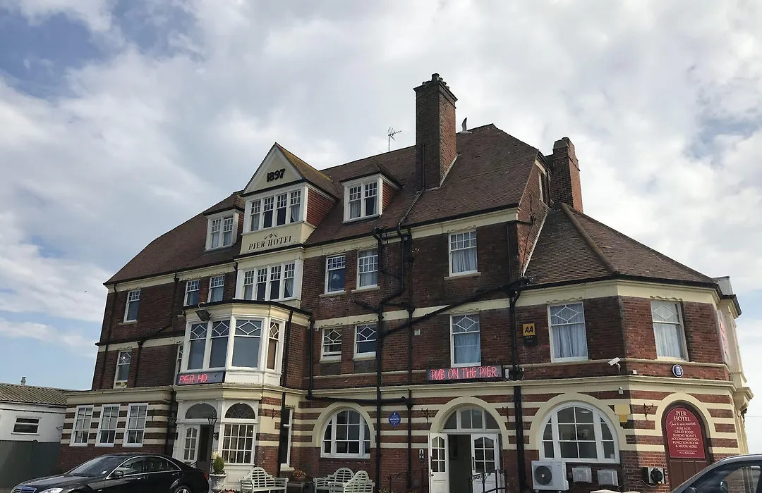 Pier Hotel-1
