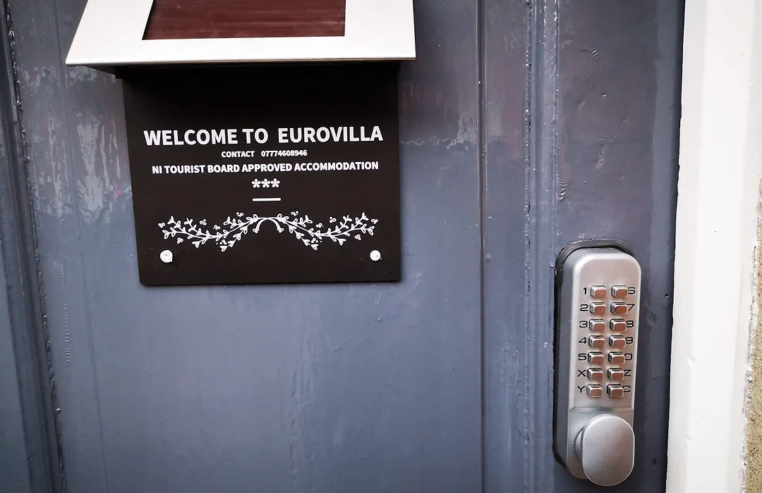 Eurovilla-1
