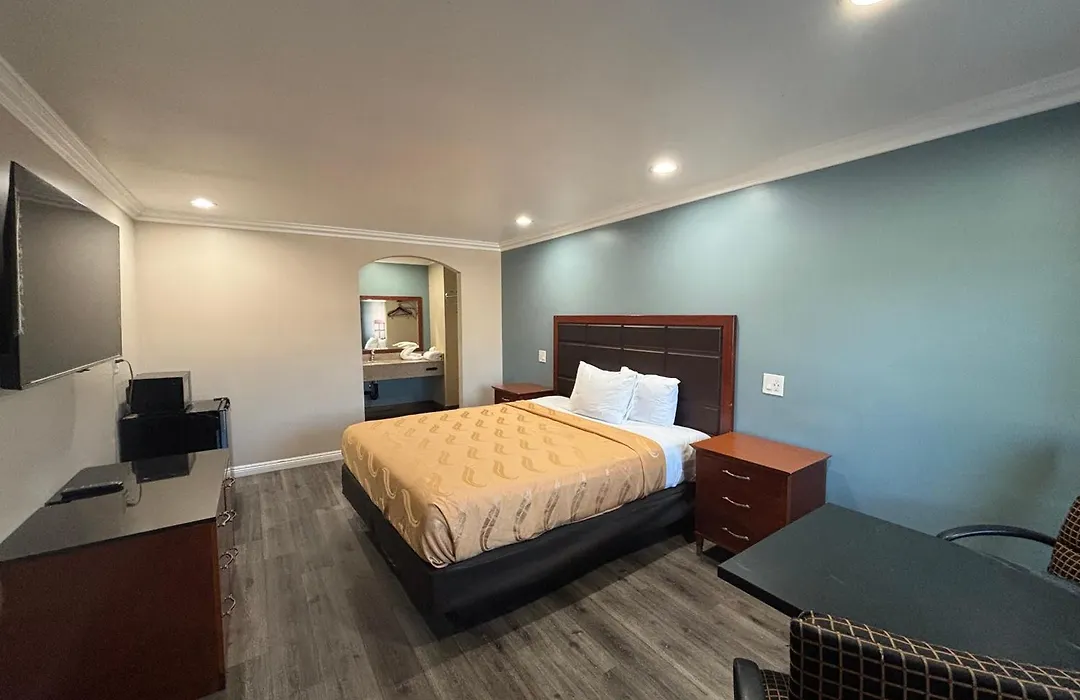 Economy Inn - Burbank Airport-1