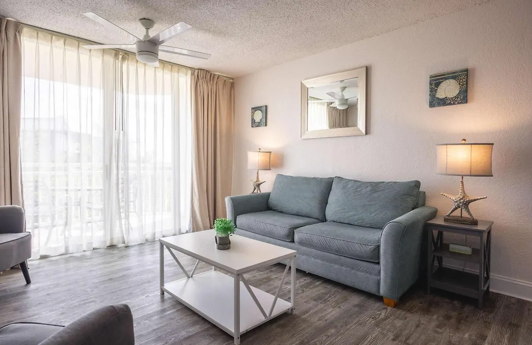 Tortuga Suite At Sunrise Suites Resort - Heated Pool, Hot Tub & Free Parking-1