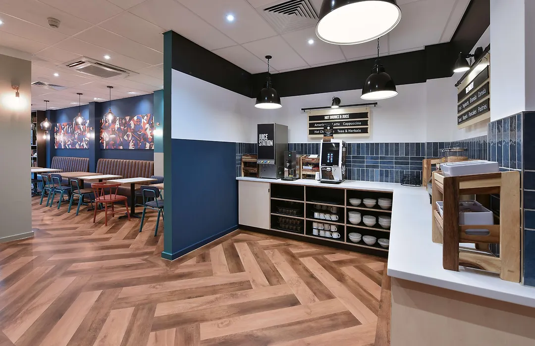 Travelodge Manchester Upper Brooks Street-1