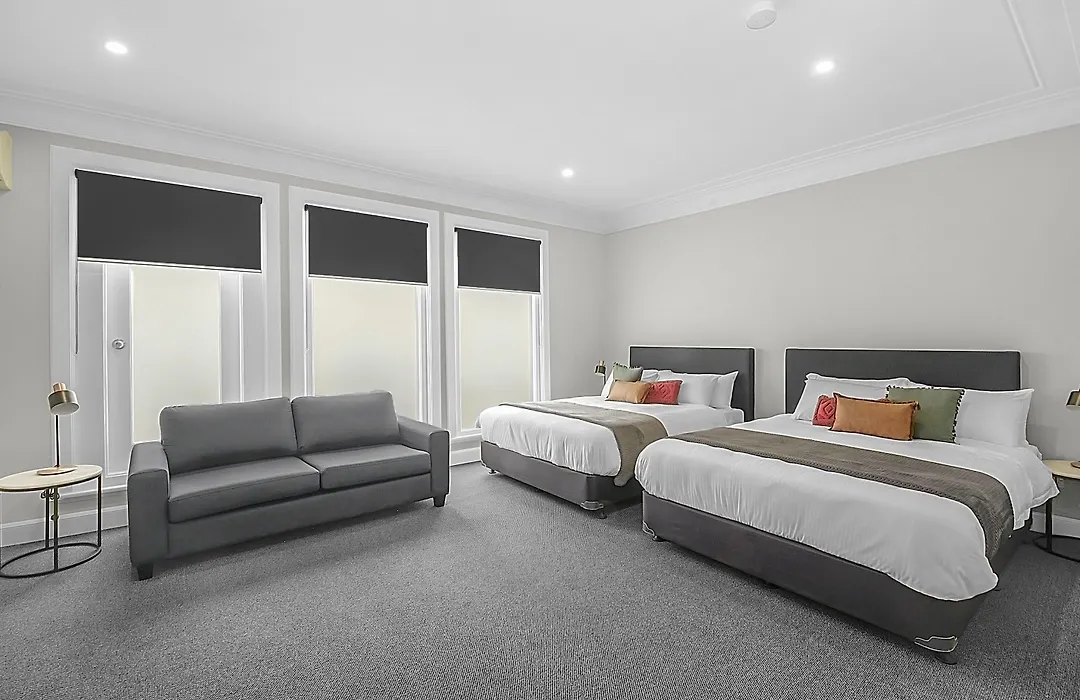 Horse And Jockey Hotel Homebush-1