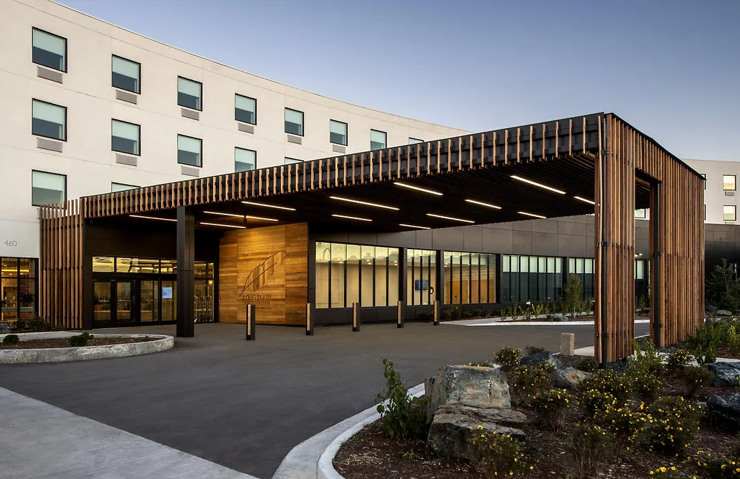 Wyndham Garden Winnipeg Airport-1